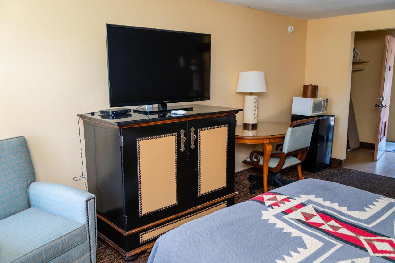 Columbia Gorge Inn Каскейд Локс Екстериор снимка