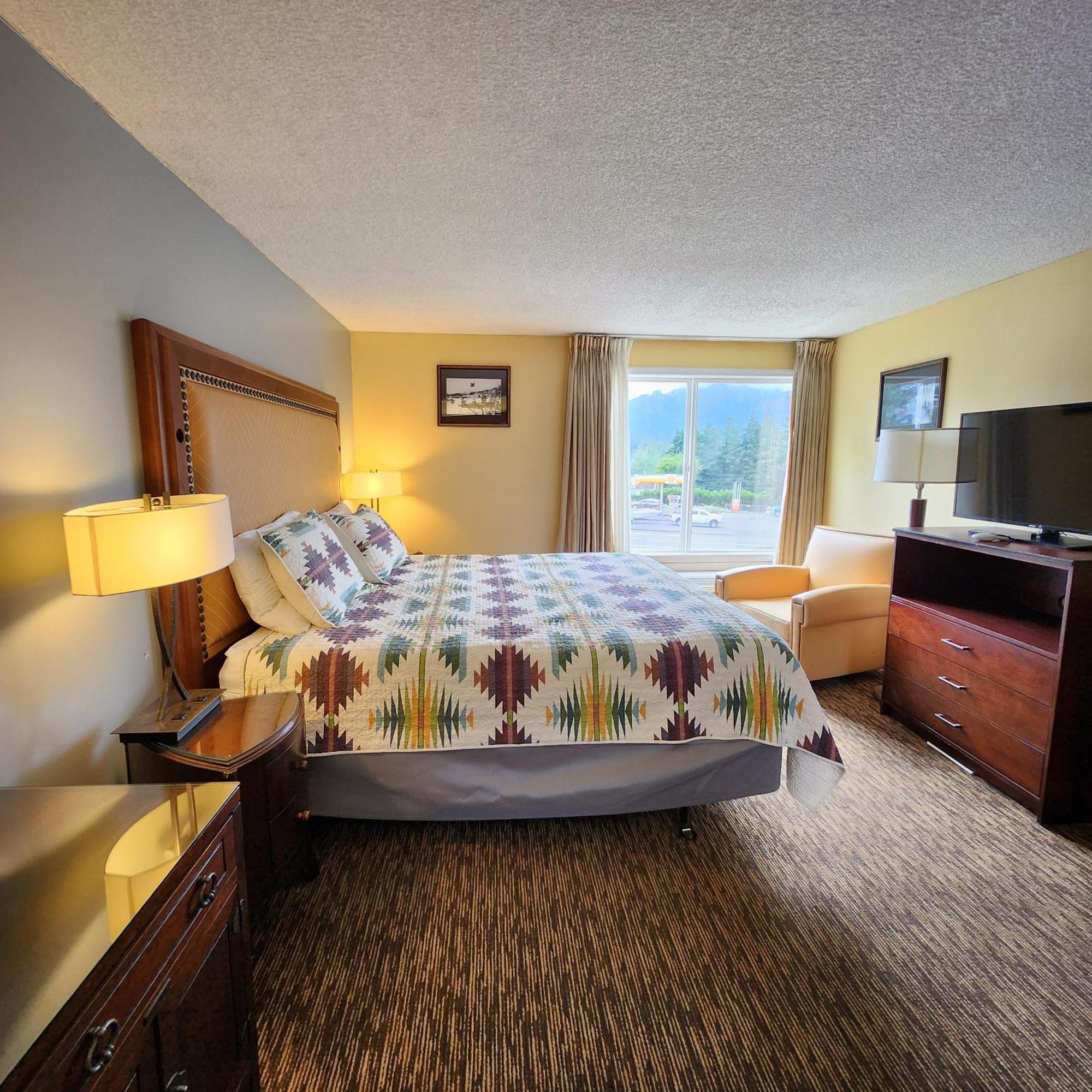 Columbia Gorge Inn Каскейд Локс Екстериор снимка