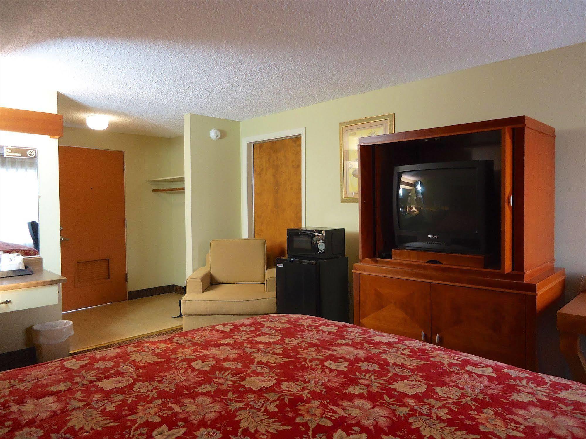 Columbia Gorge Inn Каскейд Локс Екстериор снимка