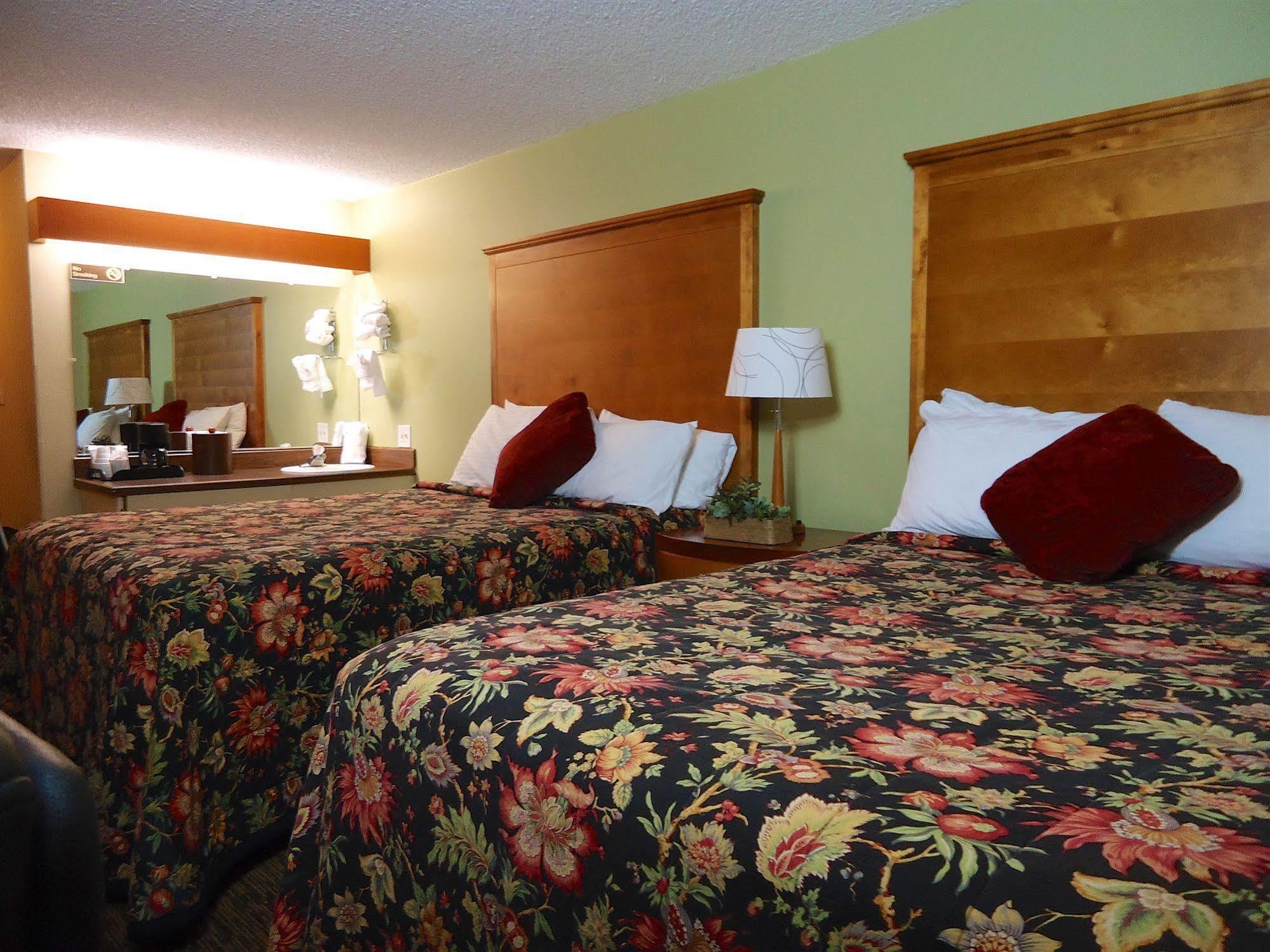 Columbia Gorge Inn Каскейд Локс Екстериор снимка